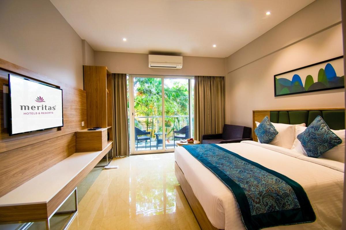 Meritas Aura Resort Лонавала Экстерьер фото