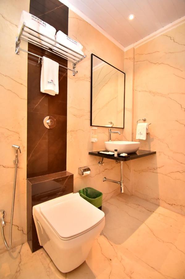 Meritas Aura Resort Лонавала Экстерьер фото