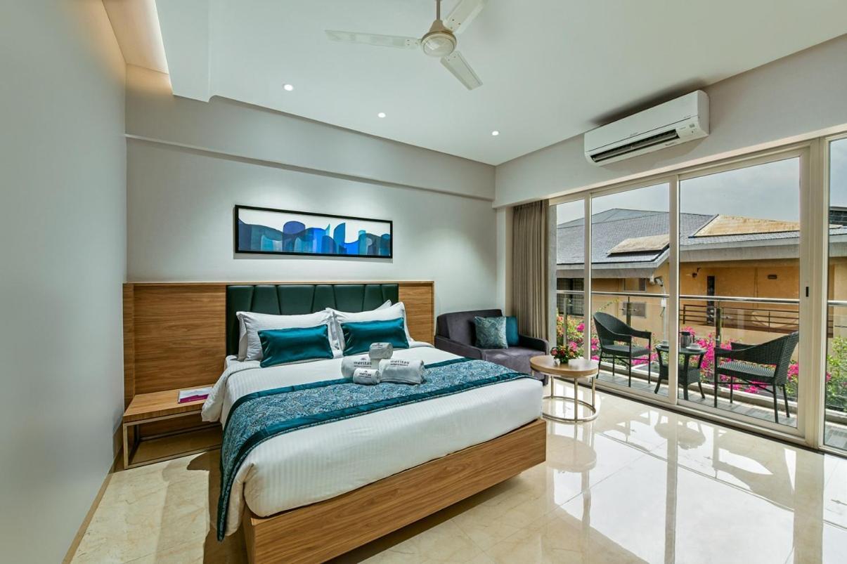 Meritas Aura Resort Лонавала Экстерьер фото